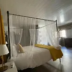 فندق مبيت وإفطار Solar Sampaio E Melo ترانكوسو