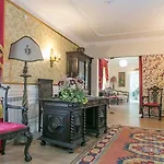 فندق مبيت وإفطار Solar Sampaio E Melo 4*