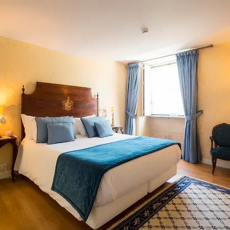 Solar Sampaio E Melo