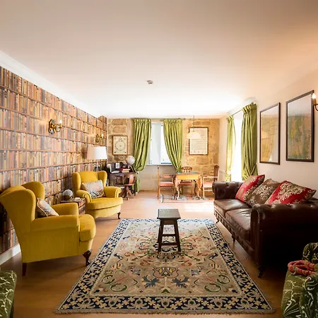 Solar Sampaio E Melo Bed & Breakfast Trancoso