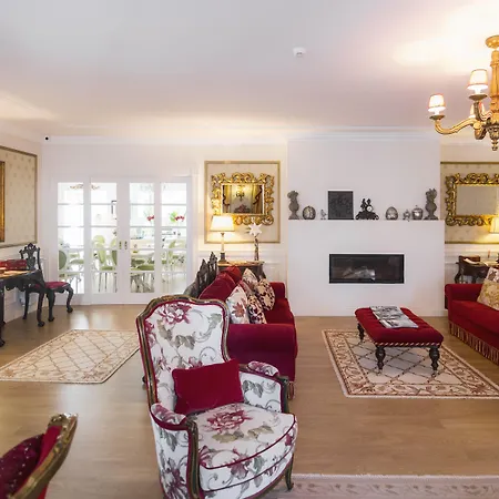 Solar Sampaio E Melo Bed & Breakfast 4*