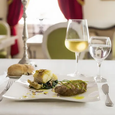 Solar Sampaio E Melo Trancoso