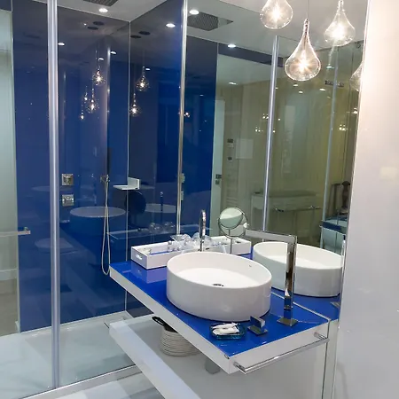 Solar Sampaio E Melo 4*