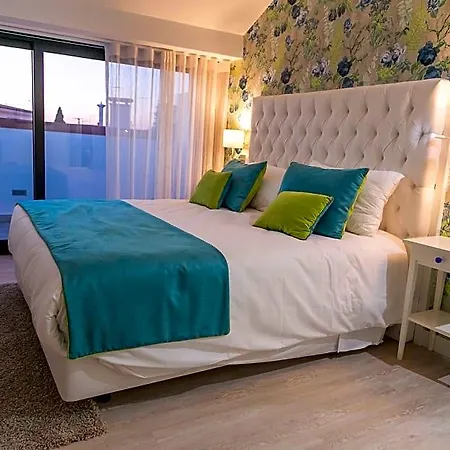 Bed & Breakfast Solar Sampaio E Melo