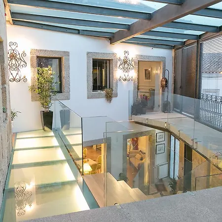 Bed & Breakfast Solar Sampaio E Melo 4*