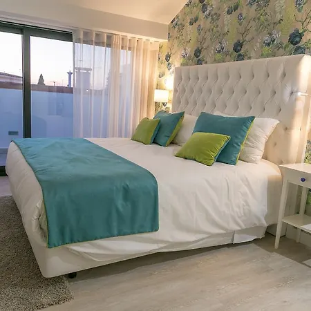 Solar Sampaio E Melo Транкозу