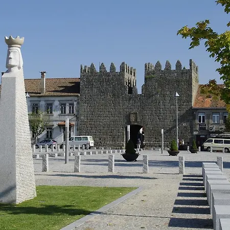 Solar Sampaio E Melo 4*