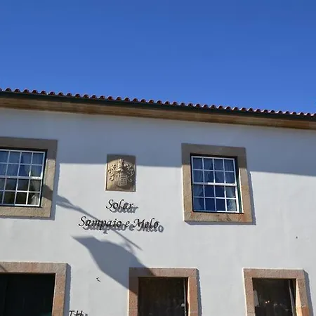 Solar Sampaio E Melo Bed & Breakfast