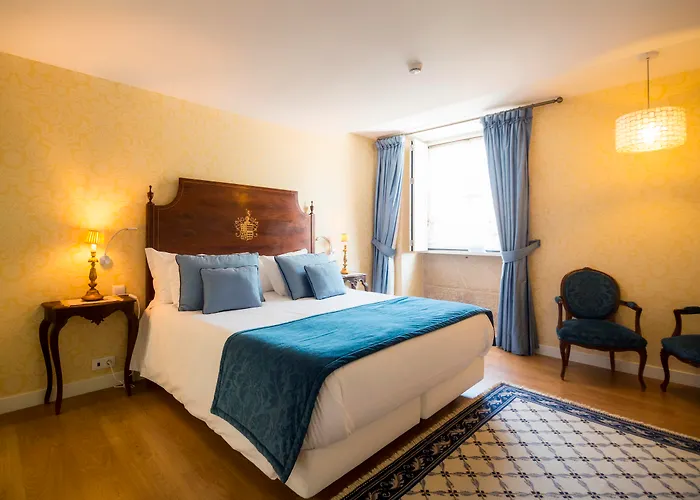 Solar Sampaio E Melo