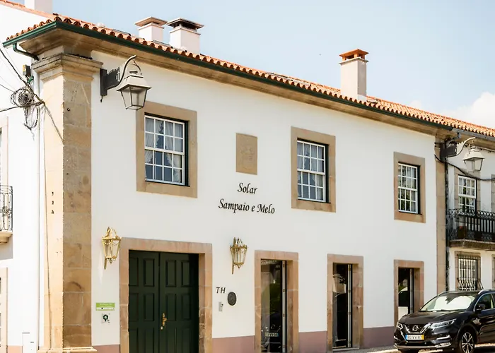 Bed & Breakfast Solar Sampaio E Melo