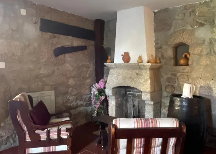 Solar Sampaio E Melo