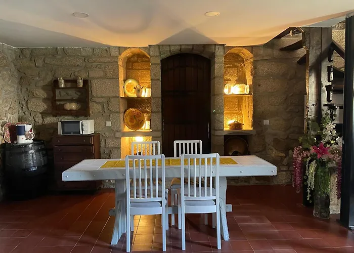 Bed & Breakfast Solar Sampaio E Melo 4*