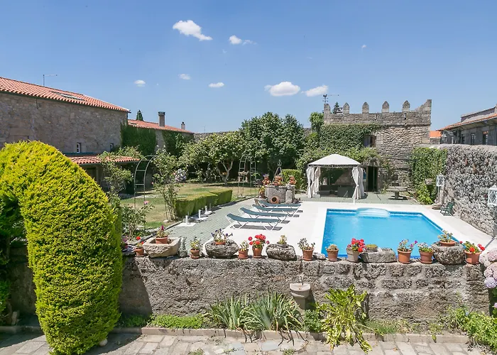 فندق مبيت وإفطار Solar Sampaio E Melo 4*