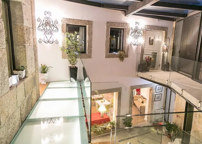 Solar Sampaio E Melo