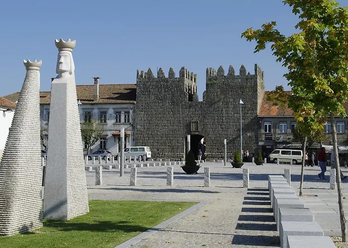 Solar Sampaio E Melo 4*